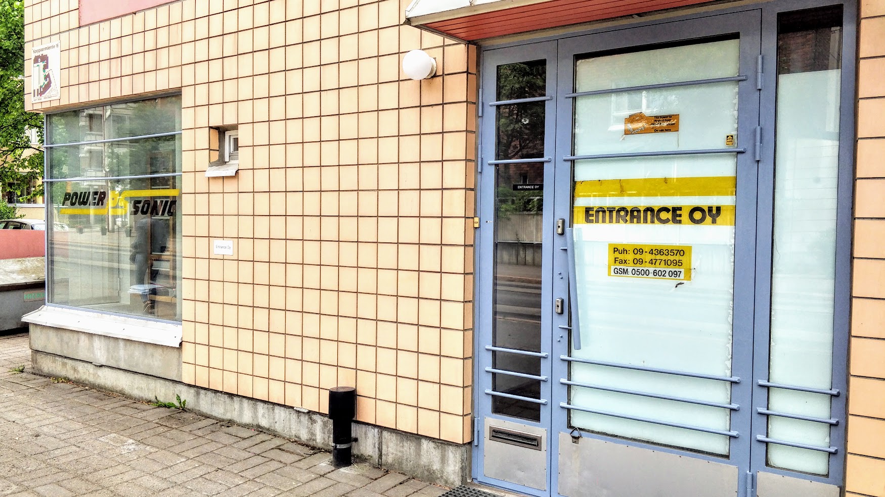 Entrance Oy facade